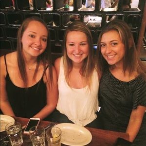 Meet your Posher, Olivia